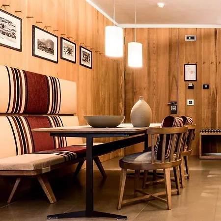 Hotel Eden